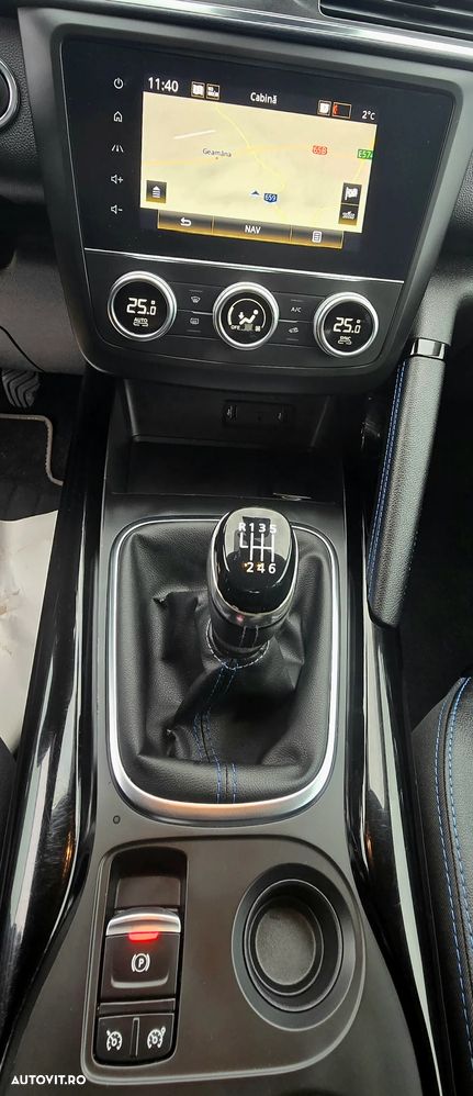 Renault Kadjar TCe 140 GPF BUSINESS EDITION - 6