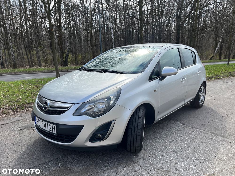 Opel Corsa 1.2 16V Enjoy - 1