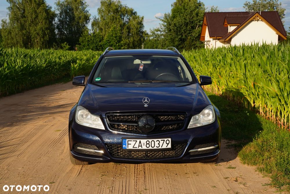 Mercedes-Benz Klasa C 350 CDI BlueEff Elegance 4-Matic - 1