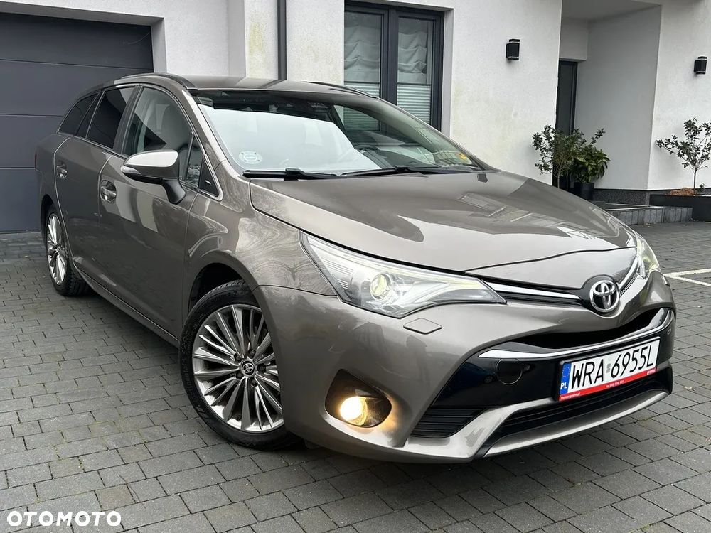 Toyota Avensis Touring Sports 1.8 Edition S+ - 3
