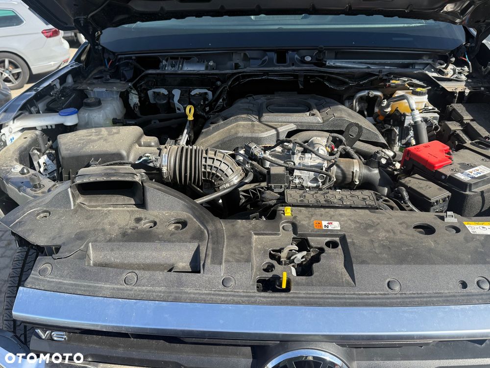 Volkswagen Amarok - 8