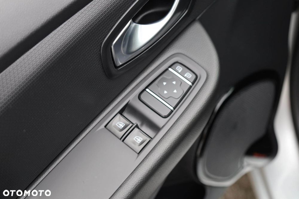 Renault Clio 0.9 Energy TCe Zen - 25