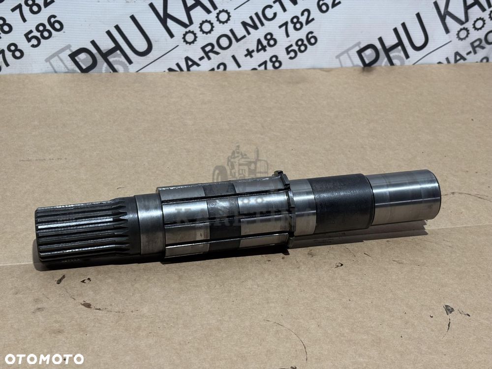 Massey Ferguson Dyna 6 6475 6480 Wał Przekładni Skrzyni Biegów Długość 377 mm 3799175M5 - 3