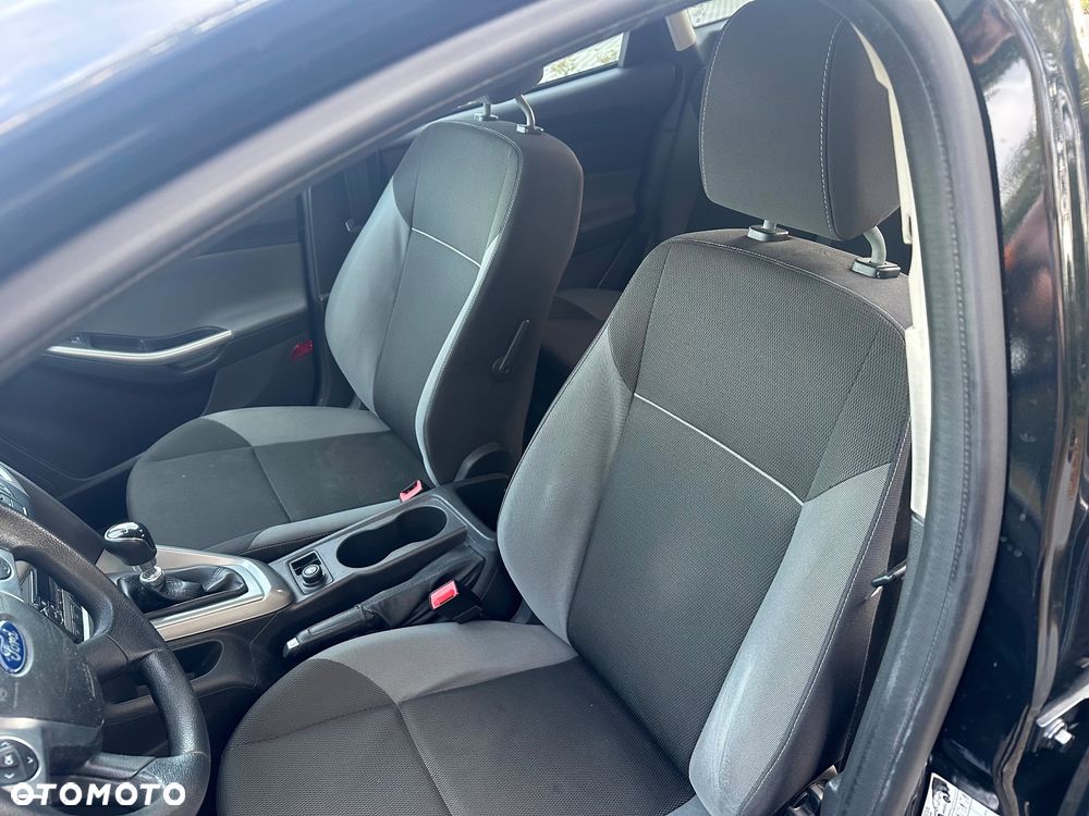 Ford Focus 2011 photo 5