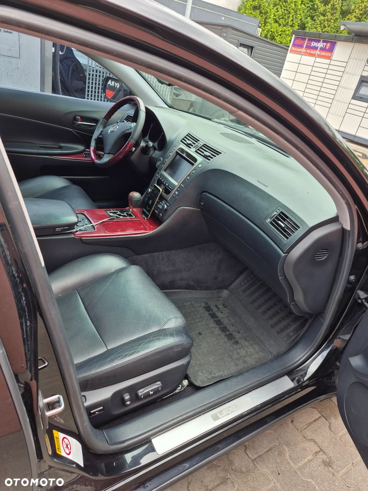 Lexus GS - 11
