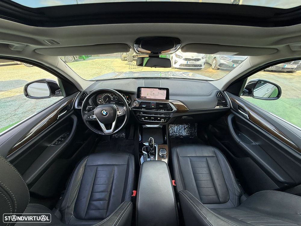 BMW X3 20 d xDrive Line Luxury - 28