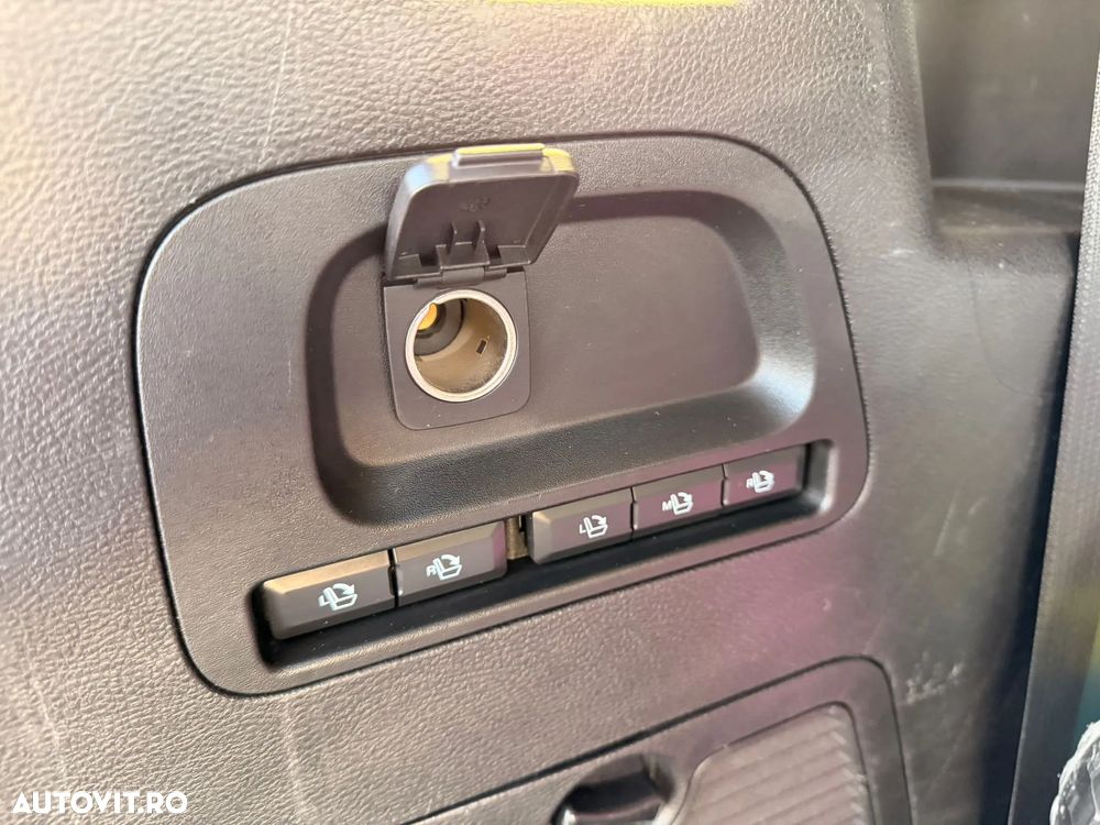 Ford S-Max 2.0 TDCi Powershift ST-Line - 12