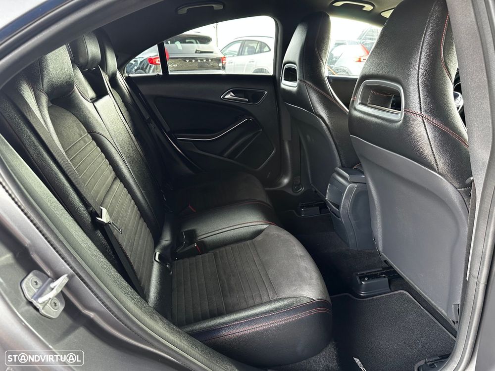 Mercedes-Benz CLA 180 d AMG Line - 39