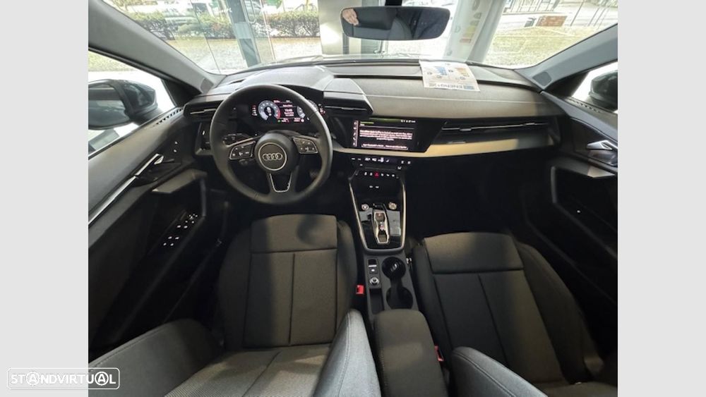 Audi A3 Limousine 30 TFSI Advanced S tronic - 13