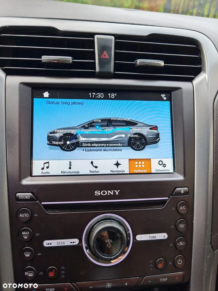 Ford Mondeo Vignale 2.0 Hybrid - 13