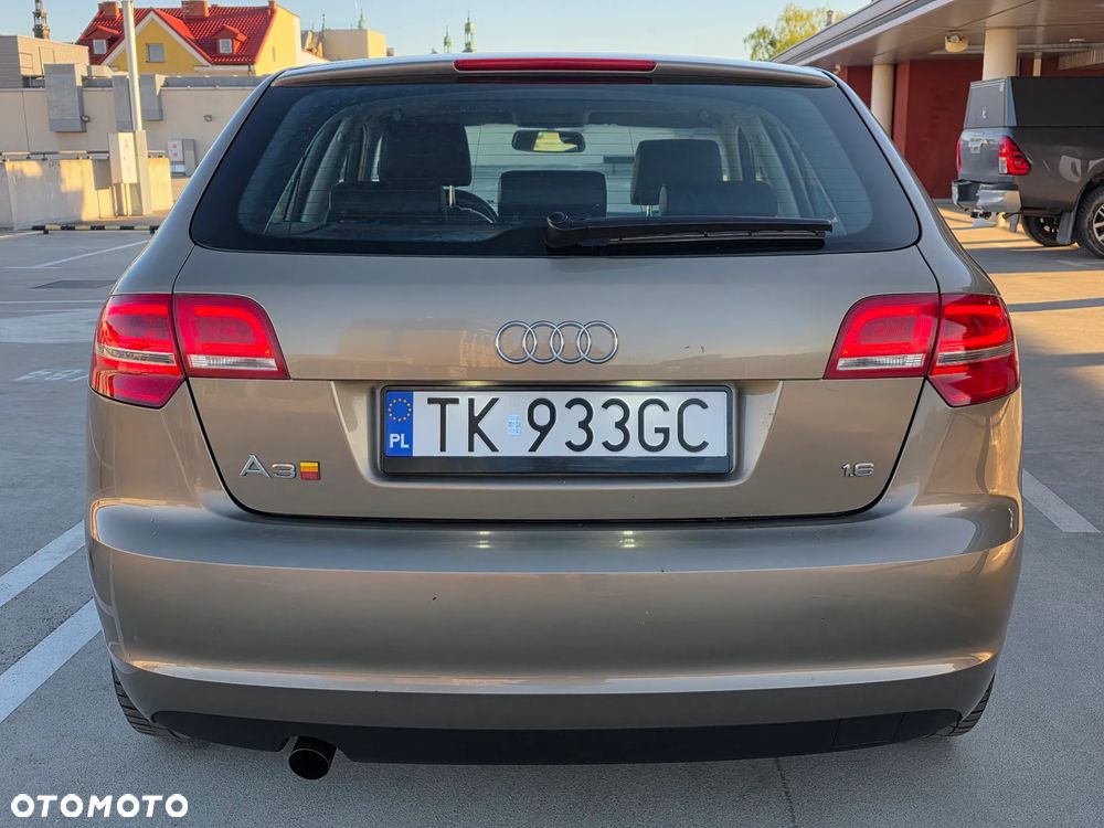 Audi A3 Sportback 1.6 S line Sportpaket (plus) - 6