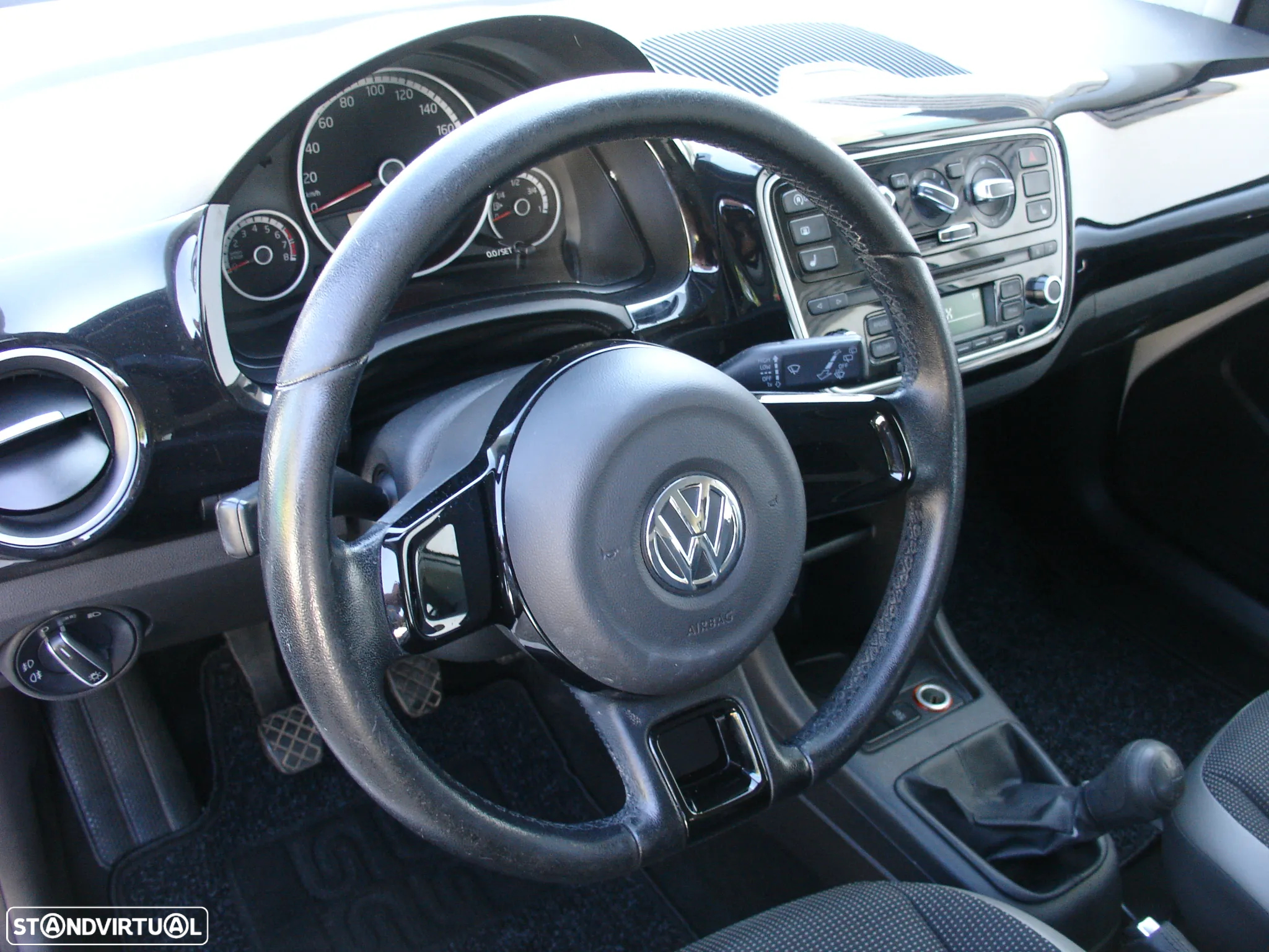 VW Up! 1.0 BlueMotion Move - 16