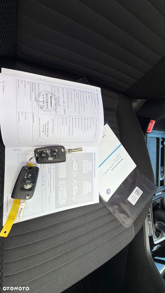 Volkswagen Golf 1.2 TSI BMT Trendline - 17