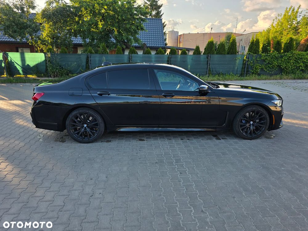 BMW Seria 7 740Li - 5