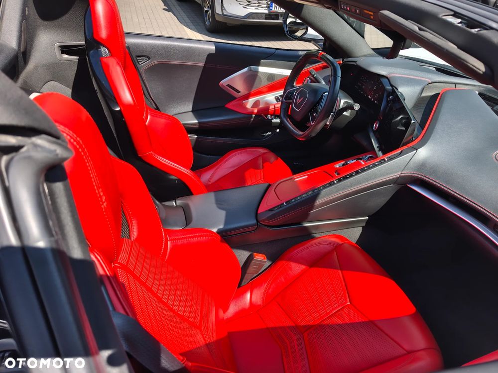 Chevrolet Corvette - 13