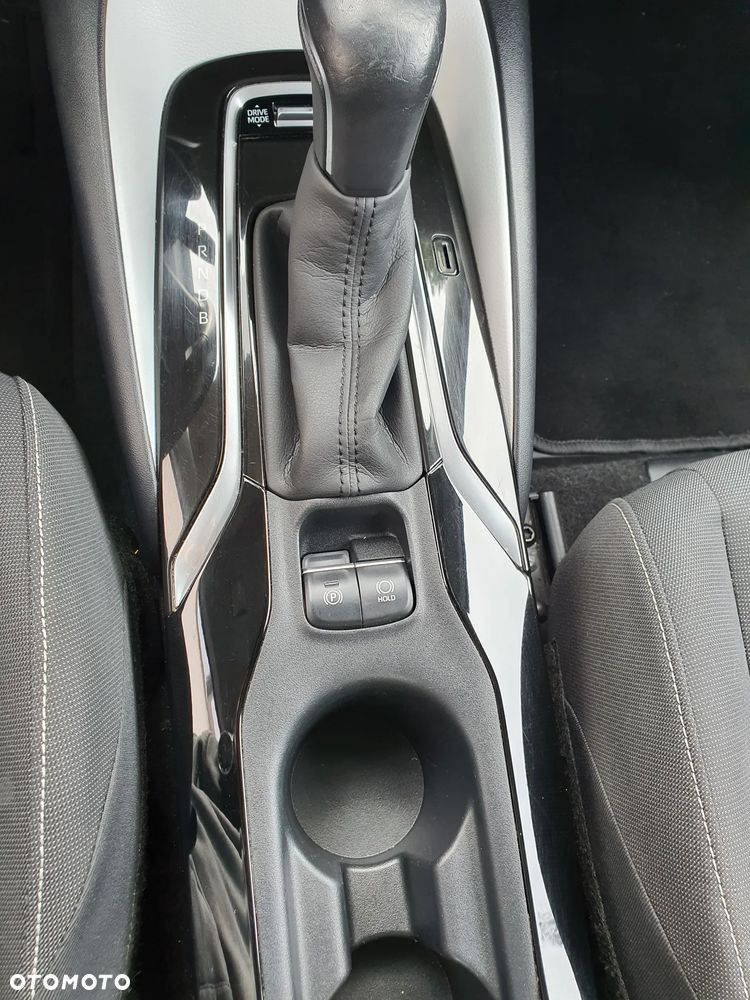 Toyota Corolla - 16