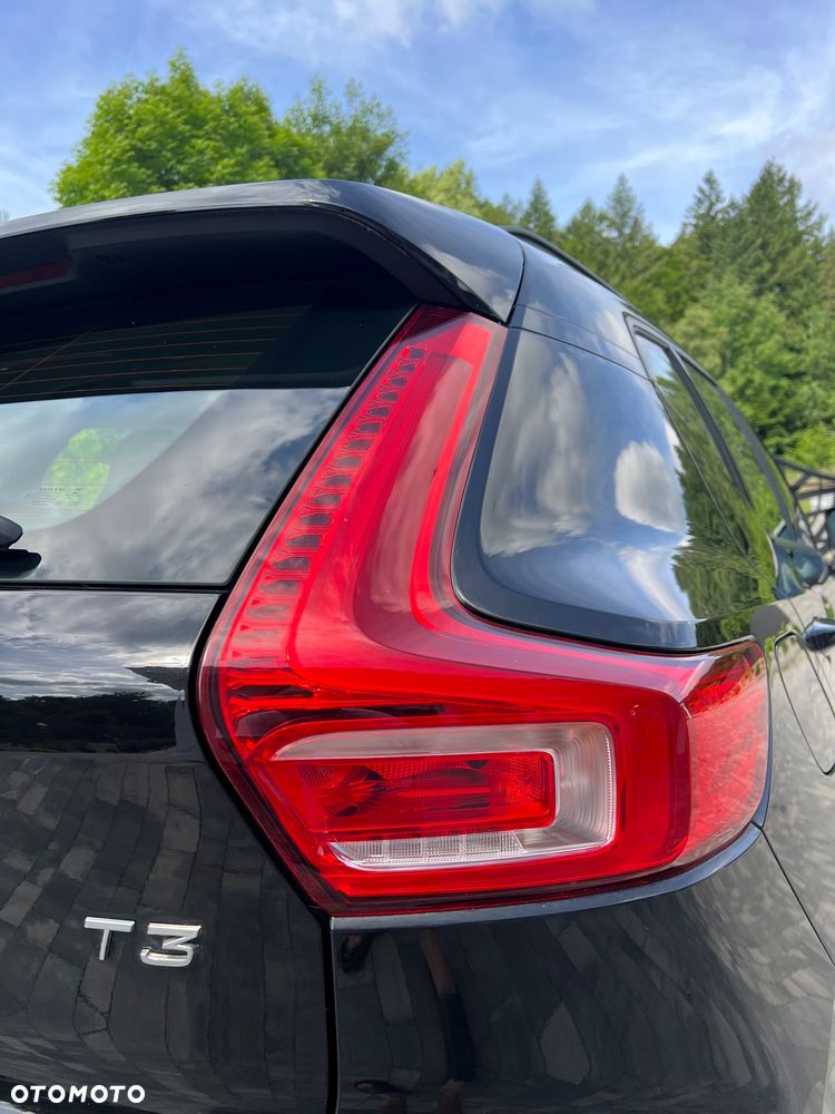 Volvo XC 40 T3 Geartronic Momentum Pro - 15