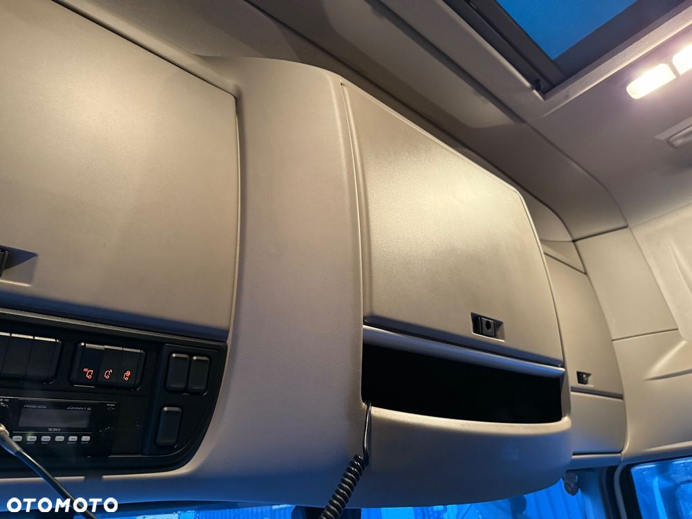 DAF XF 106 480 Super Space Cab - 11