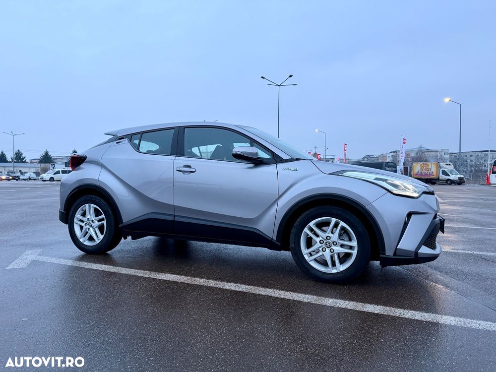 Toyota C-HR 2.0 Business-Edition - 4