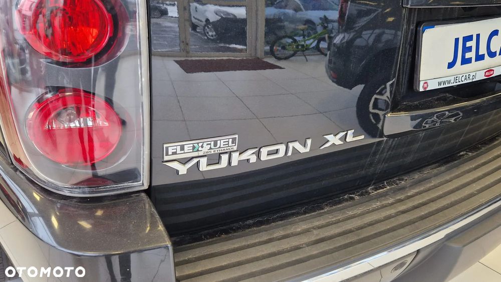 GMC Yukon Denali 6.2 XL - 9