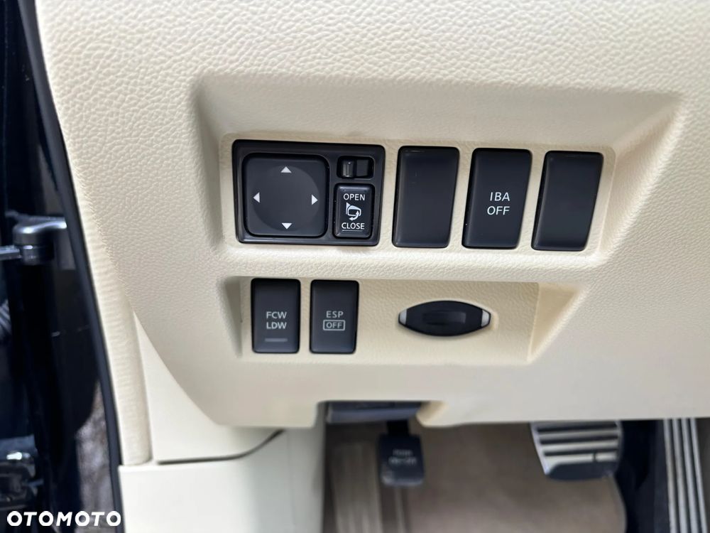 Infiniti FX FX30d S Premium - 11