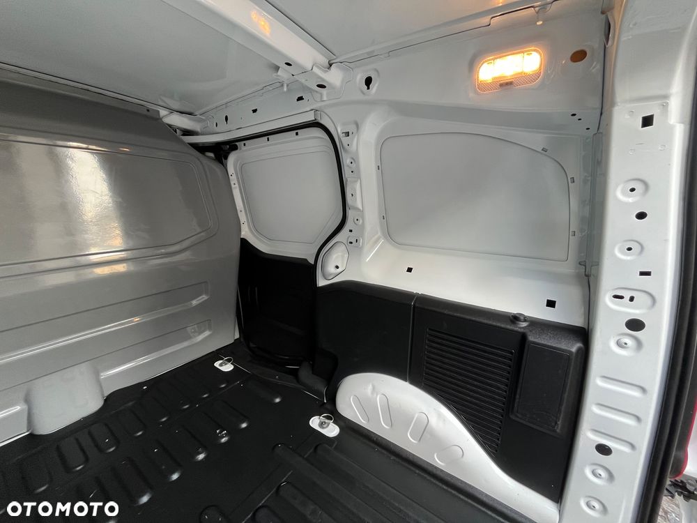 Citroën BERLINGO - 25