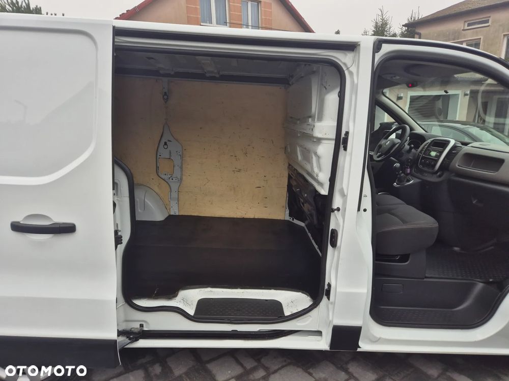 Renault Trafic - 9