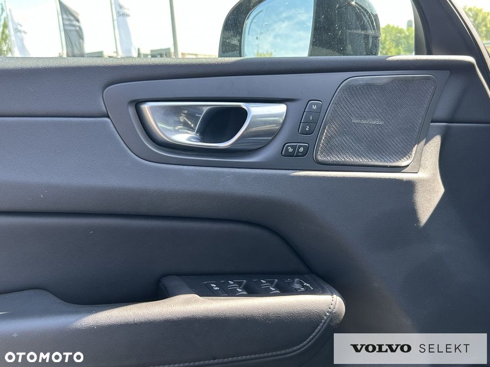 Volvo XC 60 - 12