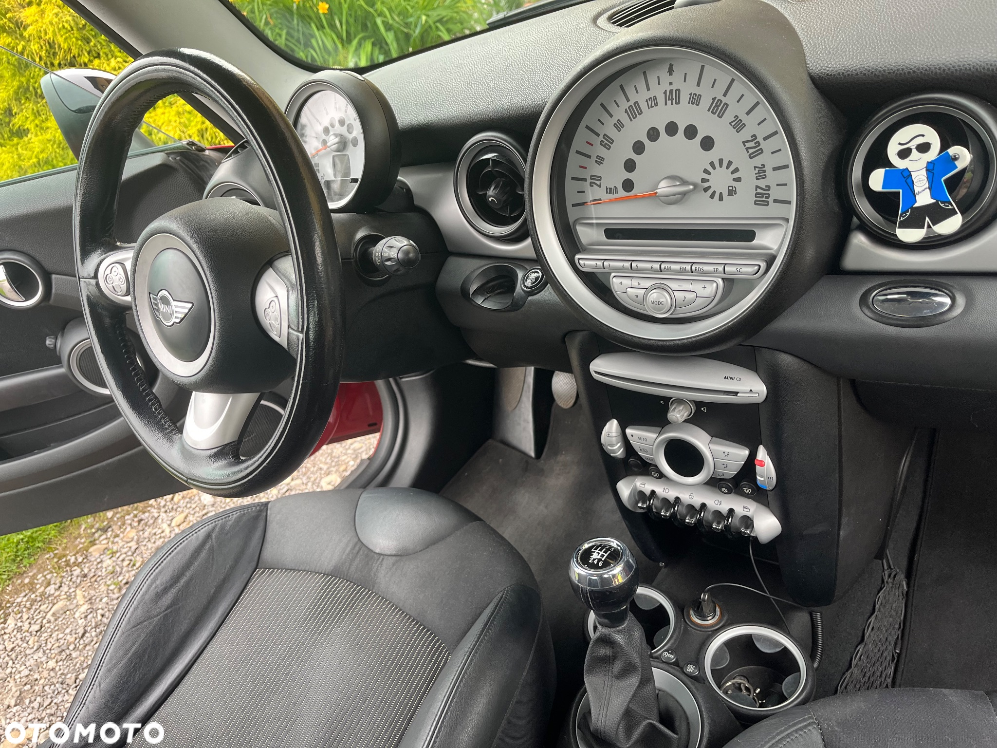 MINI Cooper Standard - 6