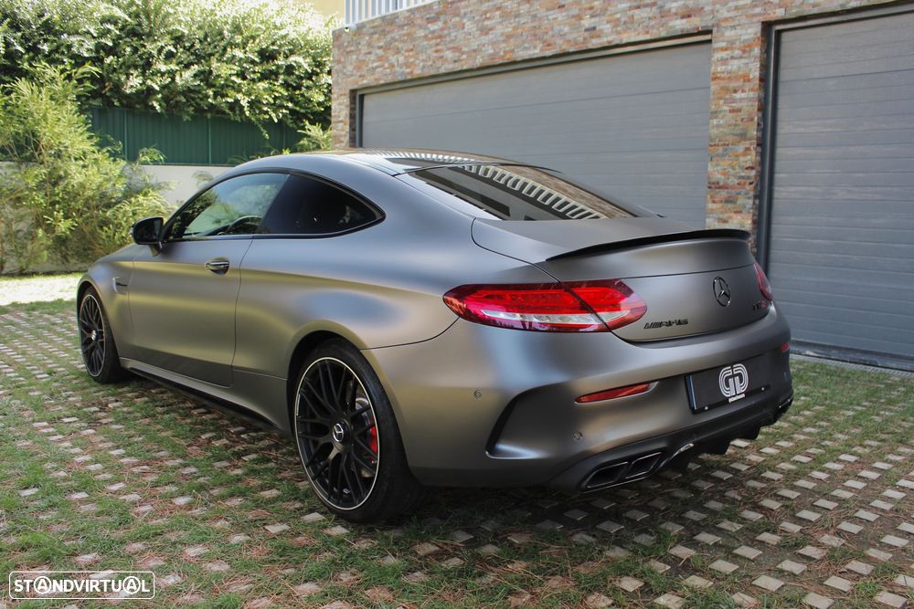 Mercedes-Benz C 63 AMG S - 21