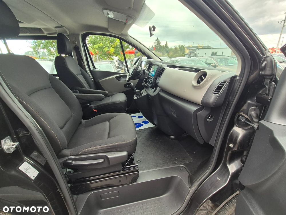 Renault Trafic - 28