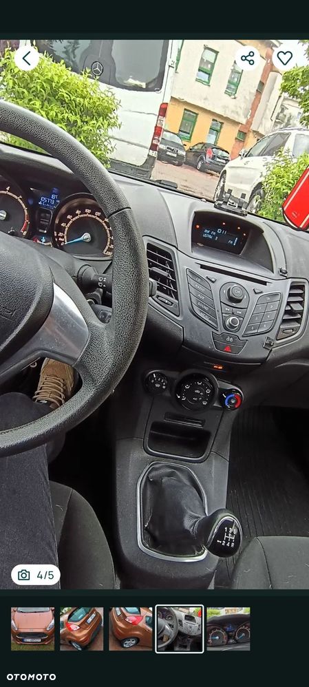 Ford Fiesta 1.4 Ghia - 5
