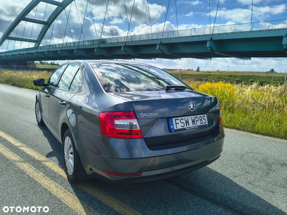 Skoda Octavia 1.6 TDI SCR Active - 2