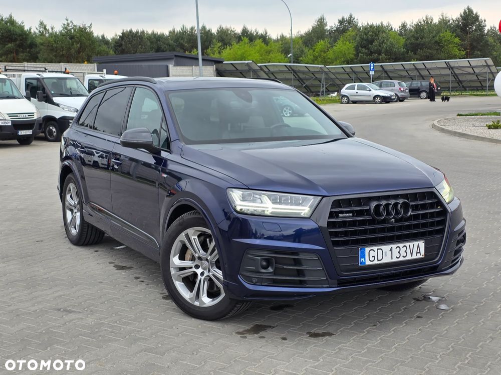Audi Q7 - 8