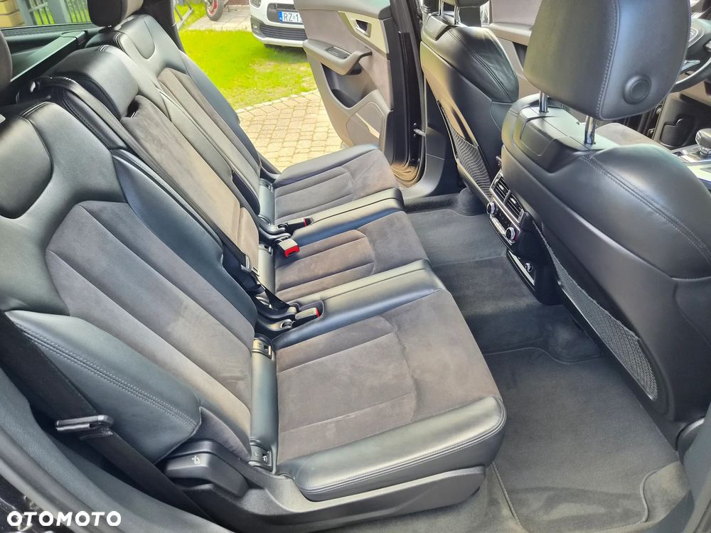 Audi Q7 - 23