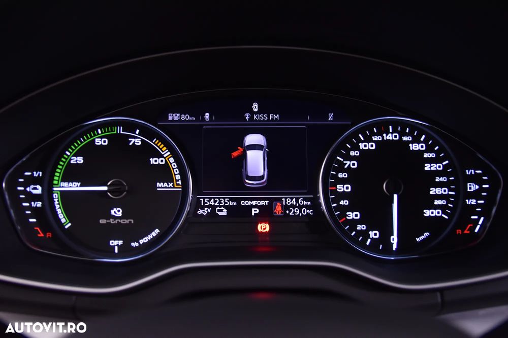 Audi Q5 55 TFSI e quattro S tronic - 10