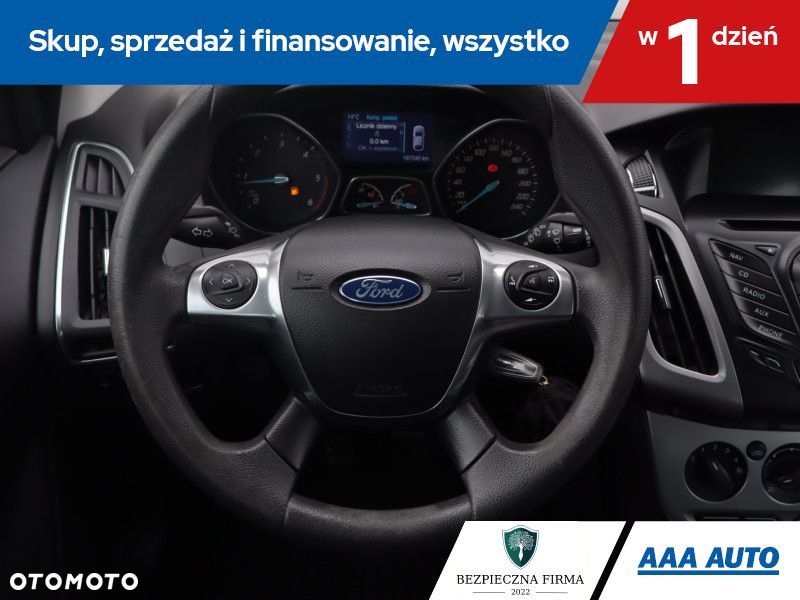 Ford Focus SW - 18