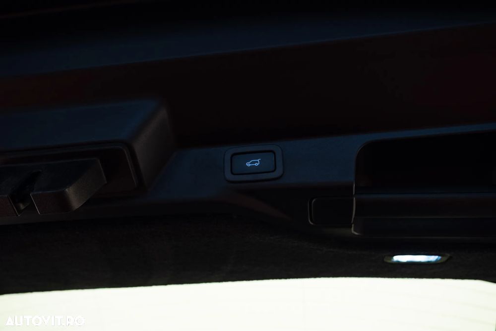 Land Rover Range Rover Sport - 34