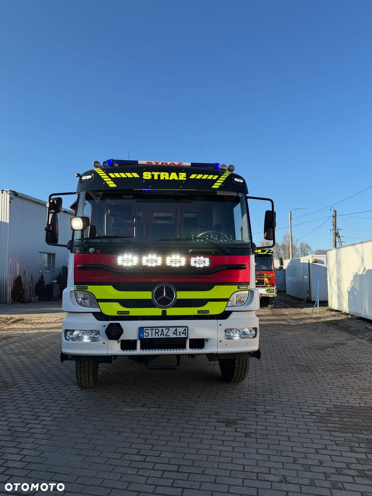 Mercedes-Benz Mercedes Atego GBA Wóz Strażacki 3t wody, Wysokie prześwity, Maszt oświetleniowy - 23