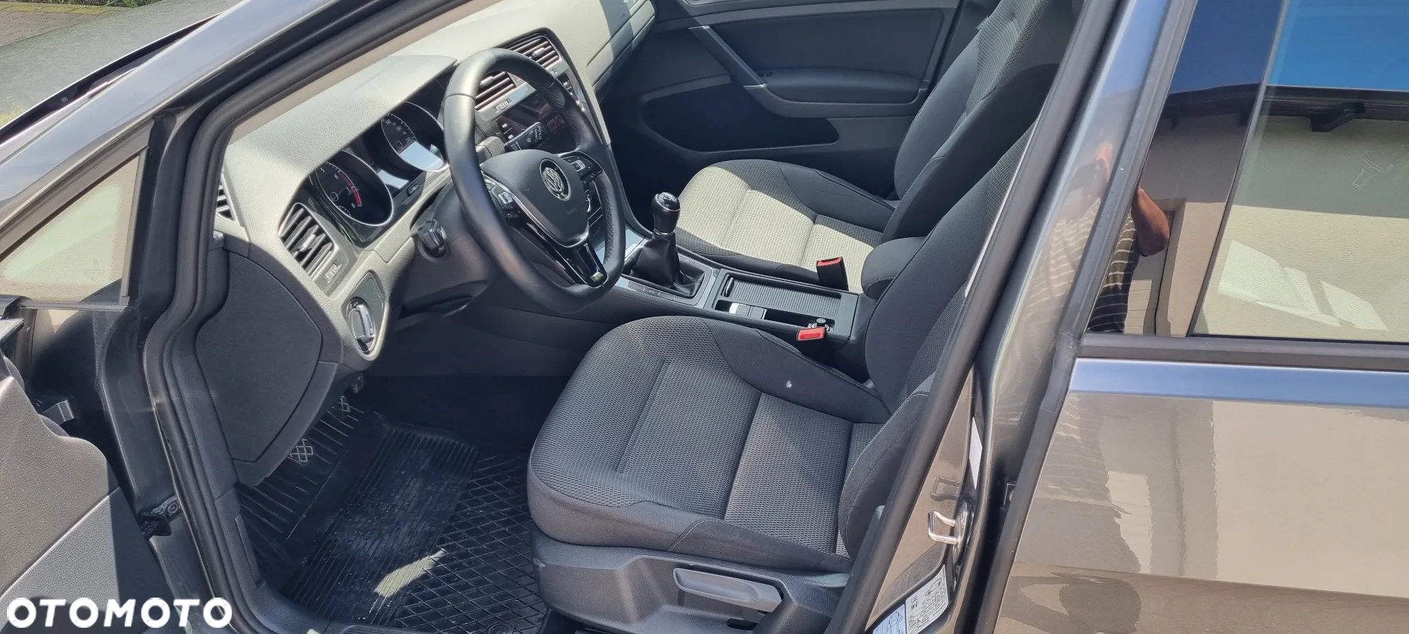 Volkswagen Golf VII 1.4 TSI BMT Comfortline - 5