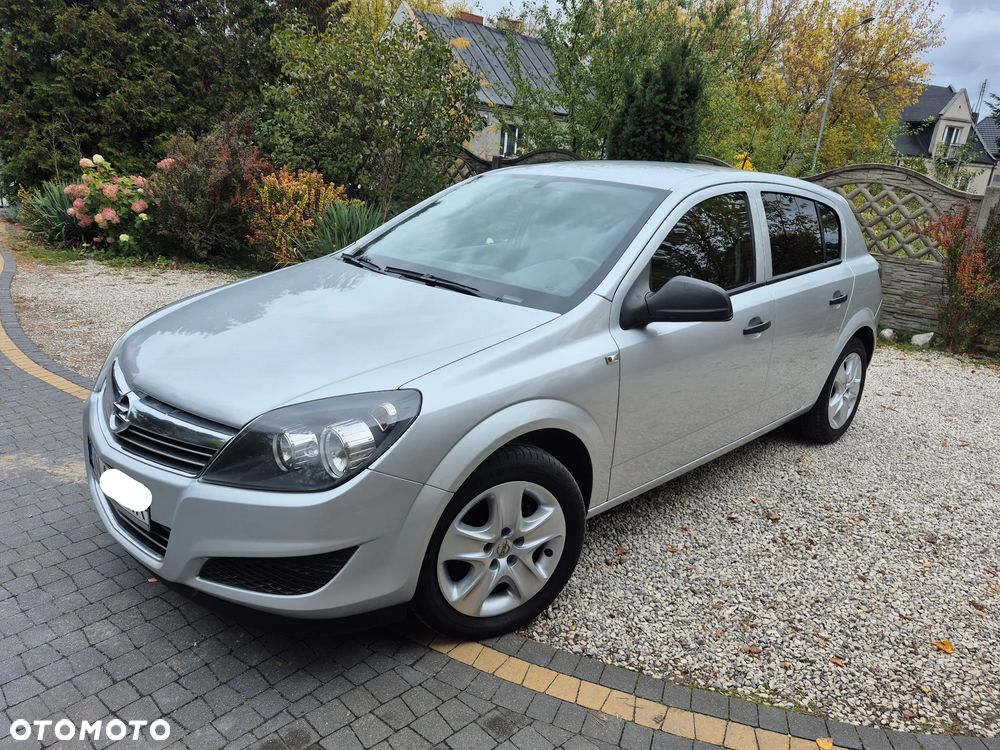 Opel Astra - 4