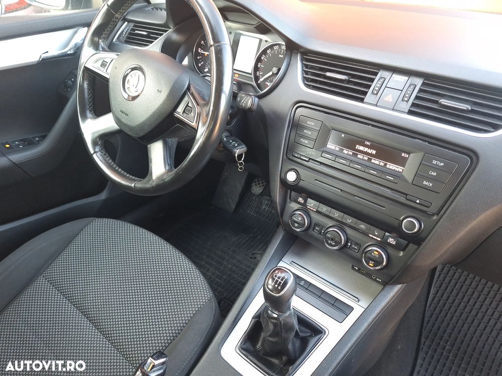 Skoda Octavia 2.0 TDI (Green tec) Ambition - 7