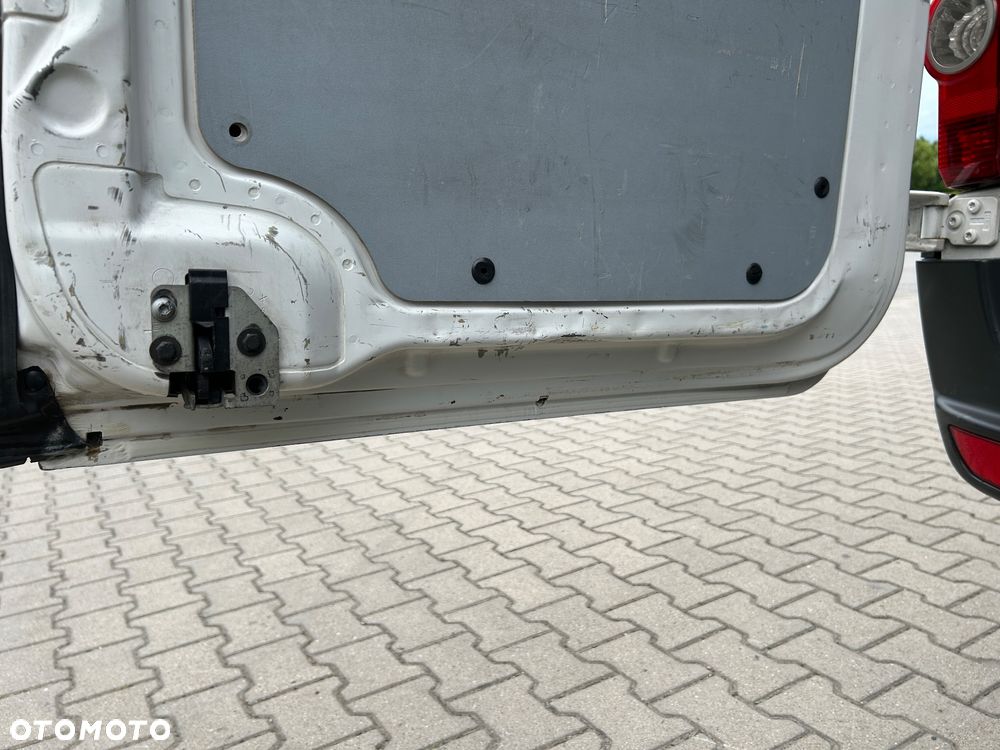 Volkswagen Crafter - 12