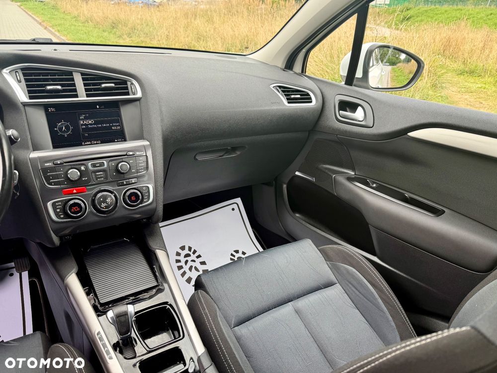 Citroën C4 e-HDi 110 EGS6 Stop/Start System Exclusive - 23