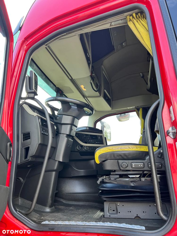 Volvo FH16 750 - 22