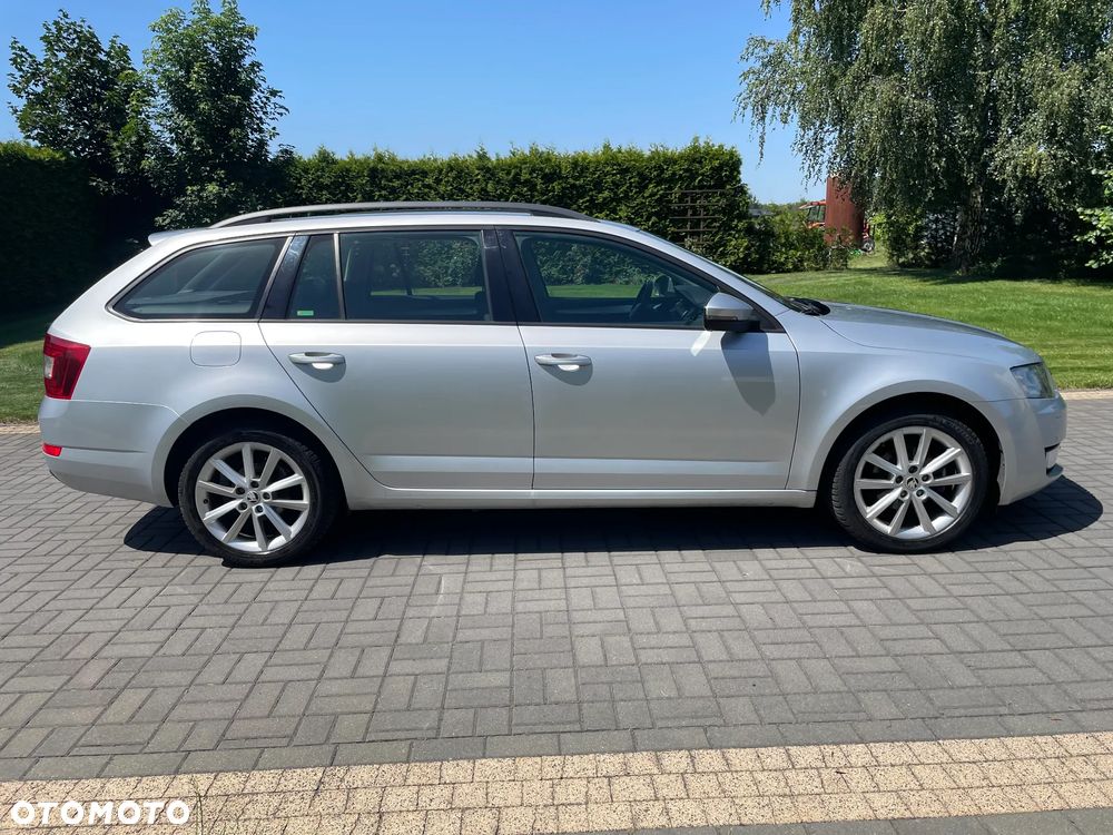 Skoda Octavia 1.6 TDI Elegance - 4