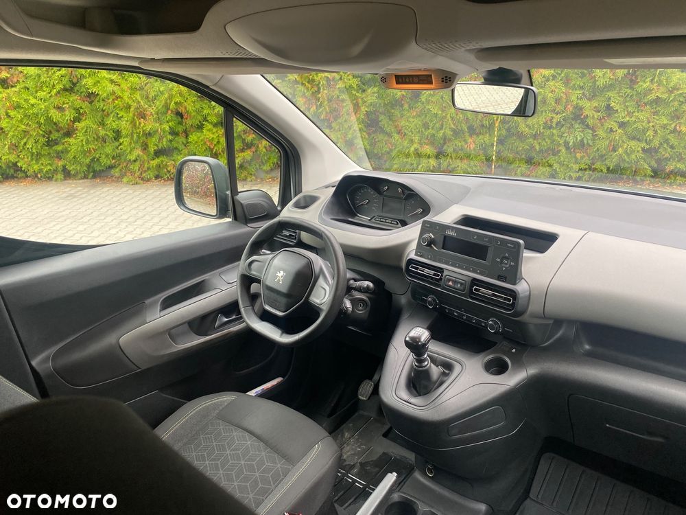 Peugeot Rifter - 6