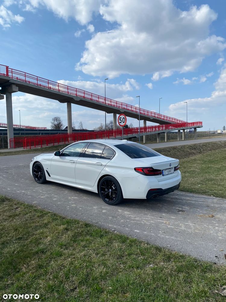BMW Seria 5 520d xDrive M Sport sport - 4