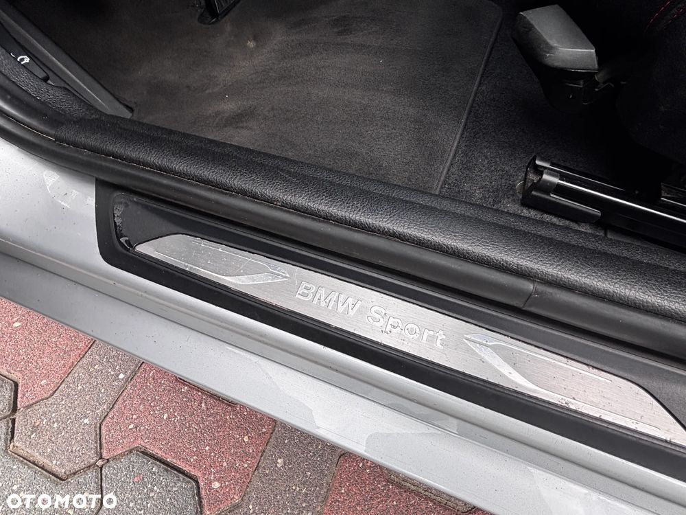 BMW Seria 1 118i Sport Line - 24