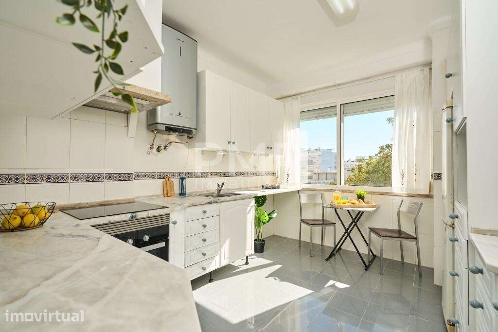 Apartamento T2 na Estrela - Grande imagem: 4/27